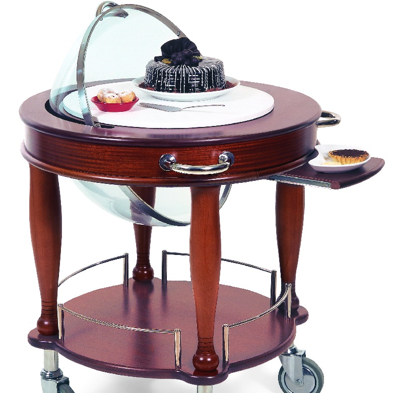 Servírovanie jedál a nápojov